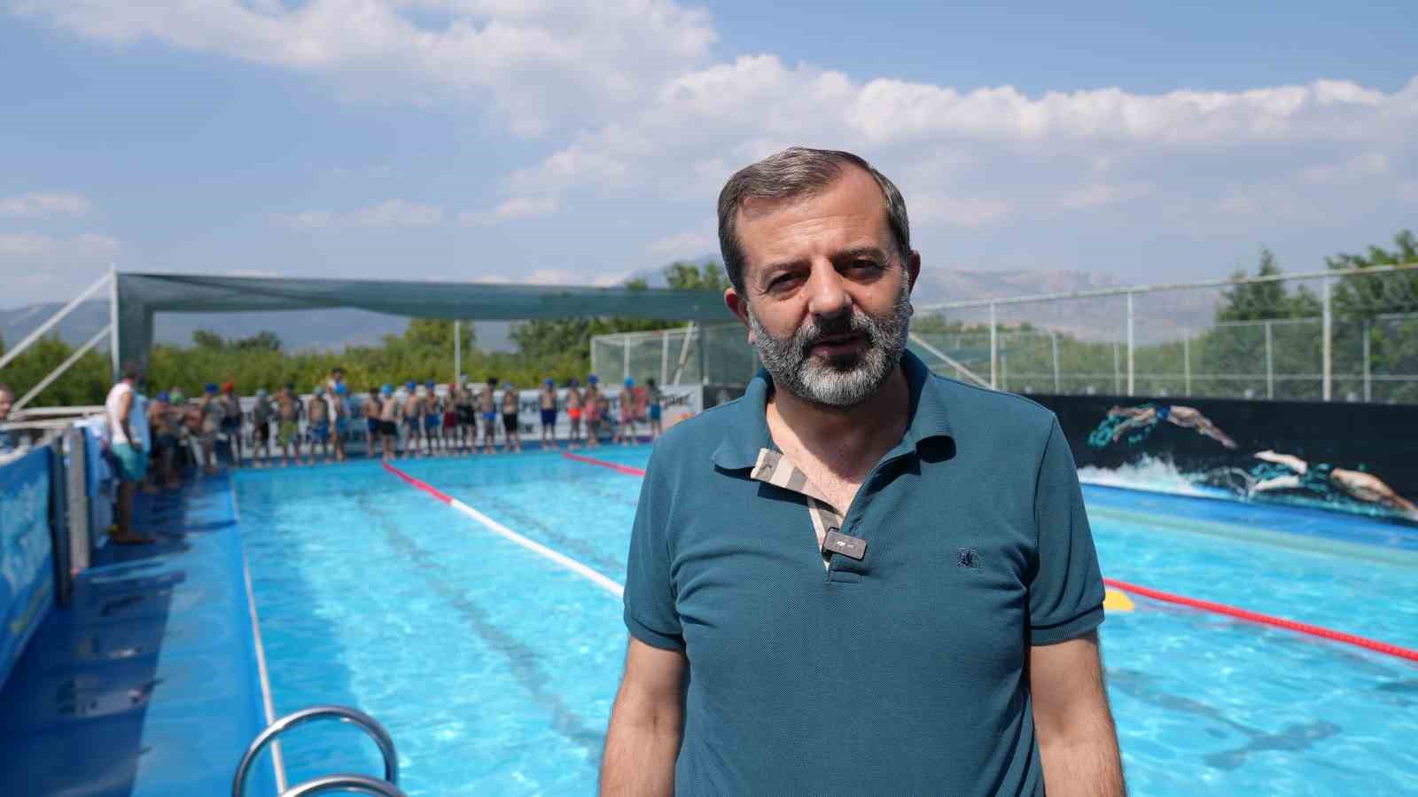 Gürsulu çocuklara ücretsiz yüzme kursu
