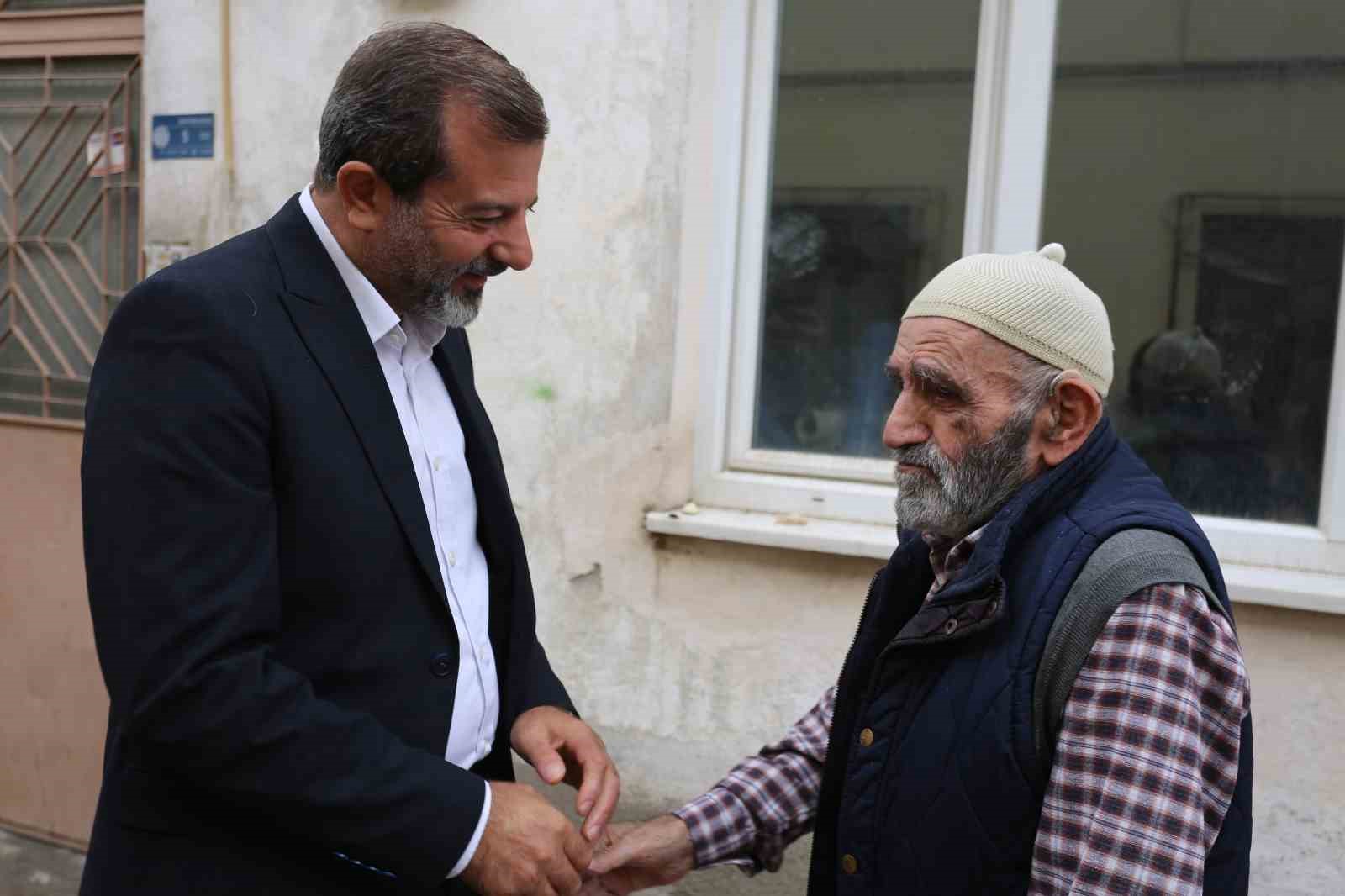 Gürsu’nun yaşayan çınarlarına ahde vefa
