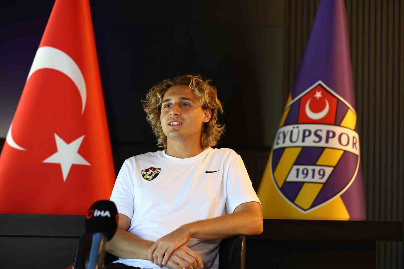 Hamza Akman: "Galatasaray altyapısında sorun olduğunu düşünmüyorum"
