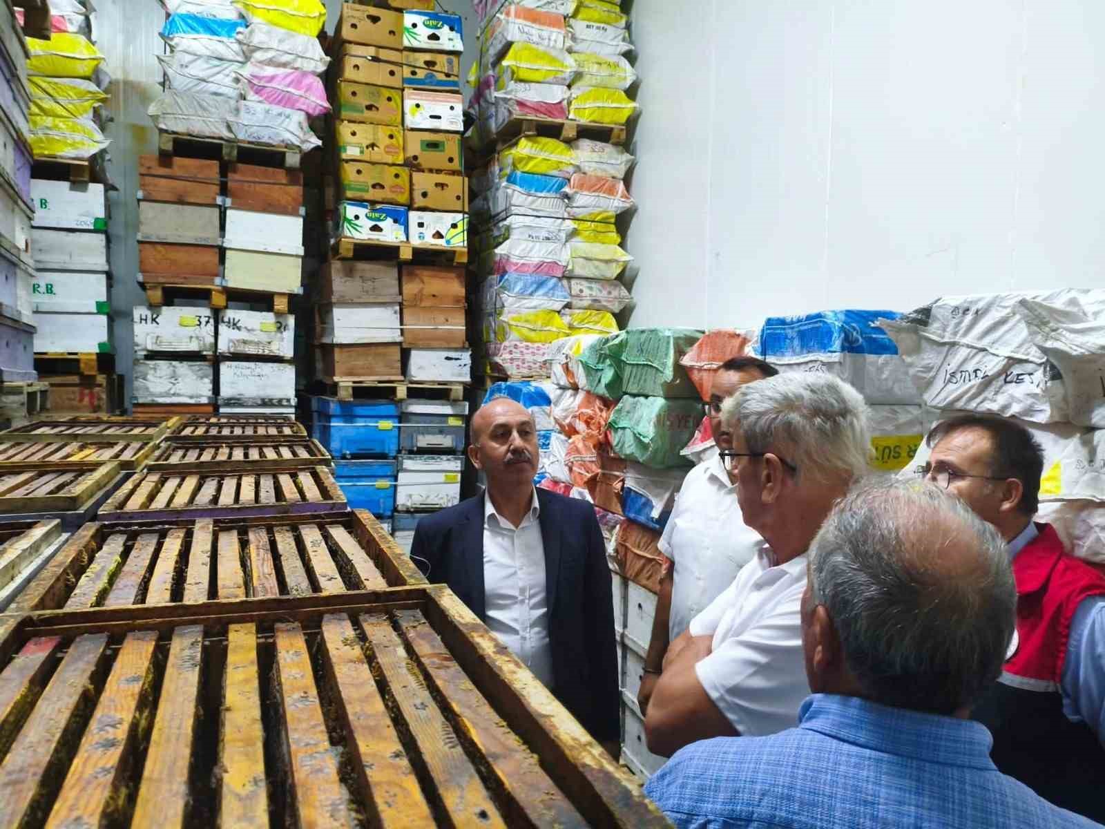 Havran’da arı ürünlerinin muhafazası değerlendirildi
