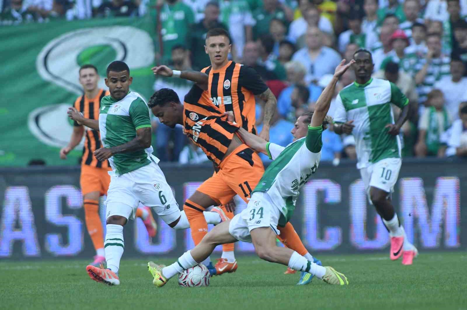 Hazırlık maçı: Bursaspor: 0 - Shakhtar Donetsk: 0
