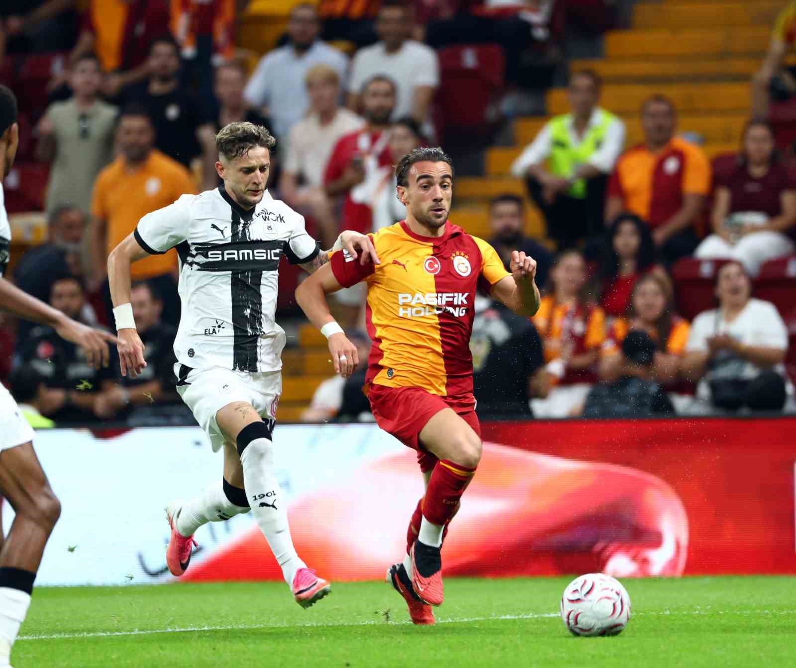 Hazırlık maçı: Galatasaray: 1 - Rennes: 1 (İlk yarı)
