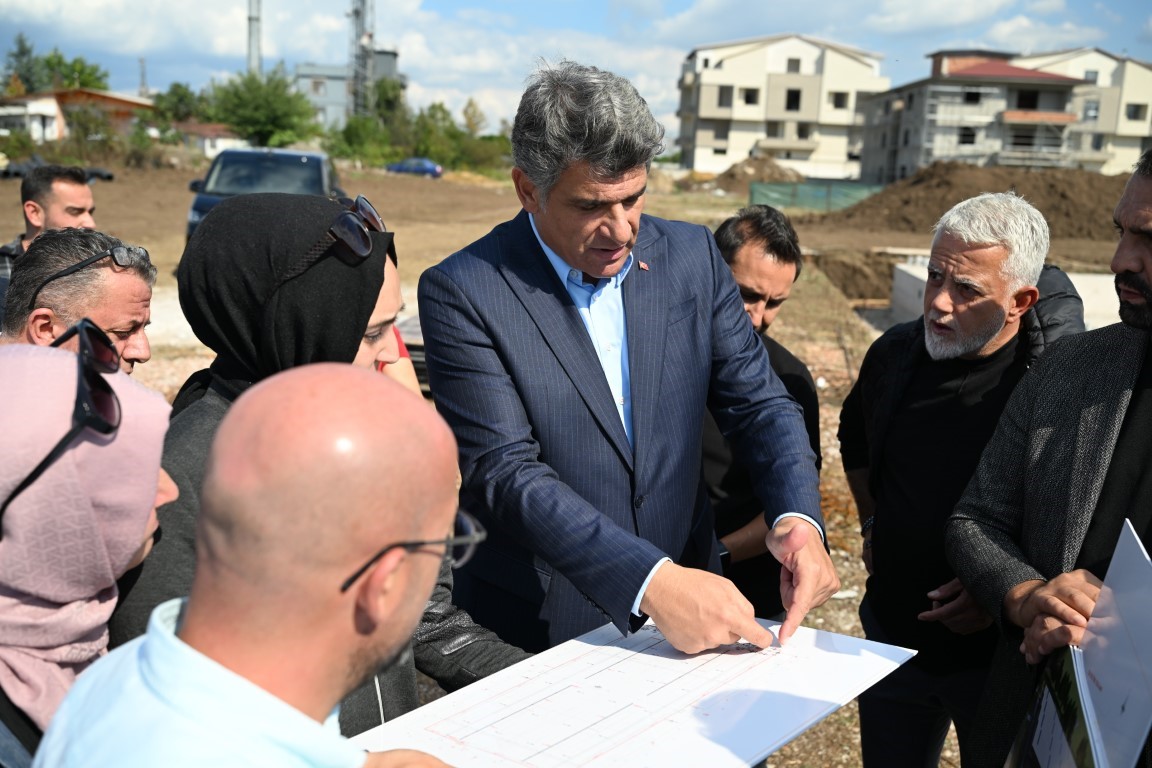 Kartepe’de ikinci Kent Çarşısı için Ataşehir Mahallesi’nde çalışmalar başladı
