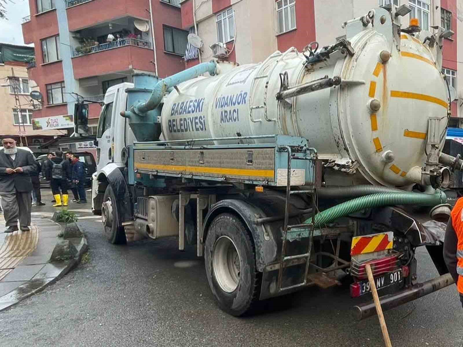 Kırklareli’den İstanbul’a sel desteği
