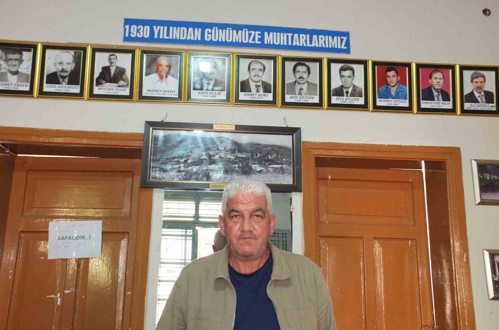 Kızılkeçili de eski muhtarlara vefa
