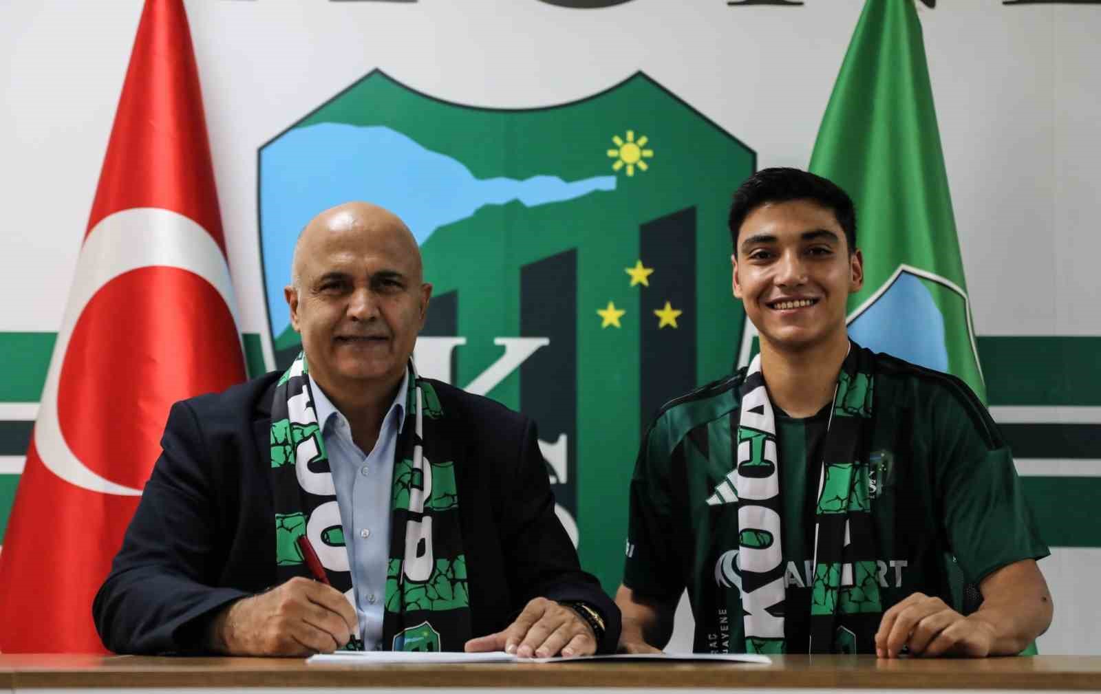 Kocaelispor’dan orta sahaya Hulisi Destici takviyesi
