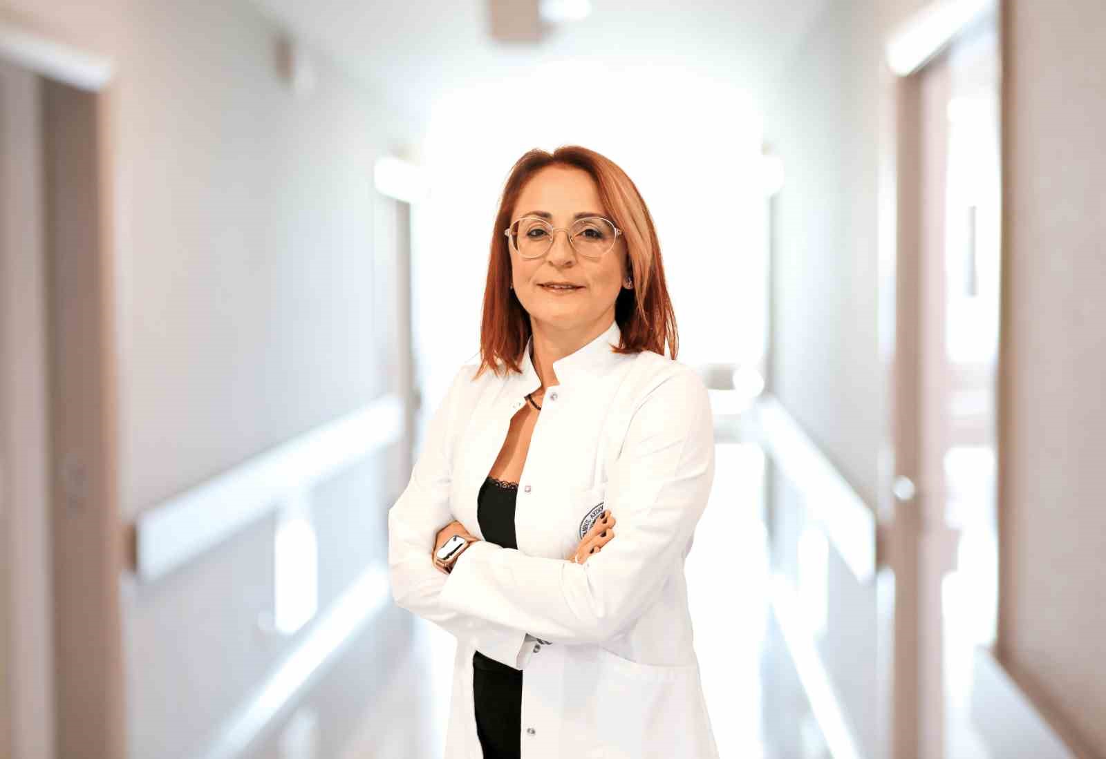 "Meme kanseri daha genç yaşlarda da görülüyor"

