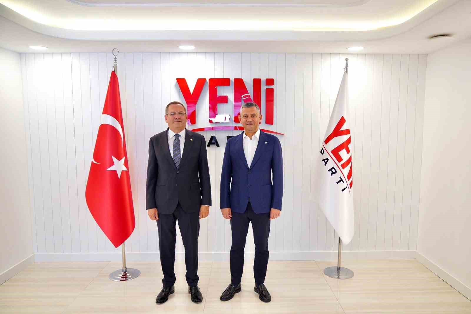 Mesut Ergin’den Ankara’da Özgür Özel’e ziyaret
