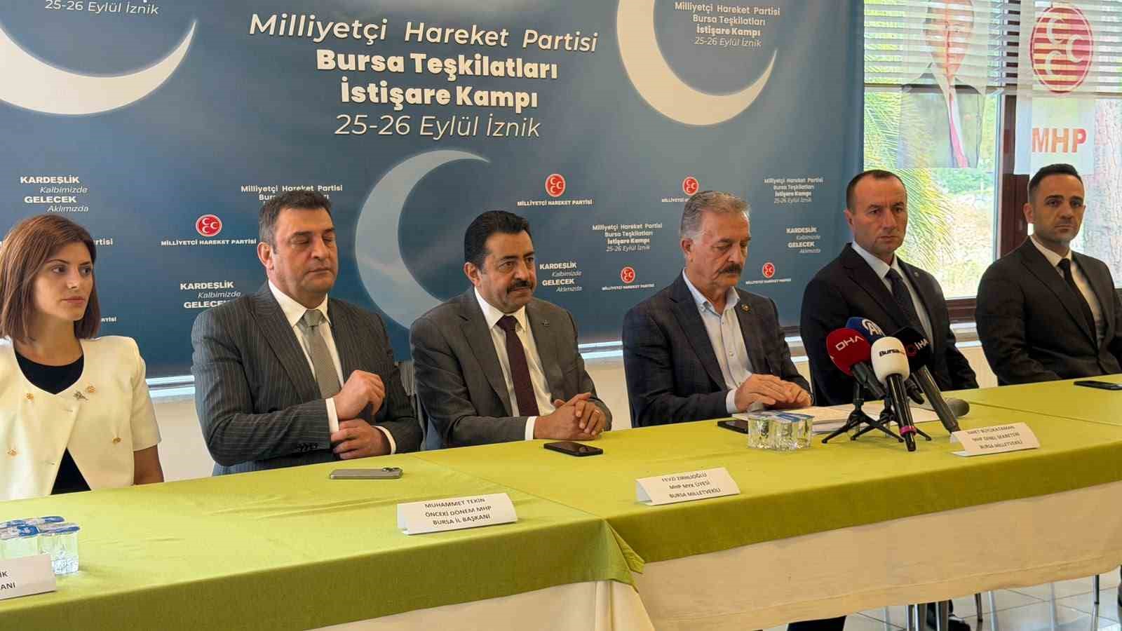 MHP Bursa teşkilatları İznik’te kampa girdi
