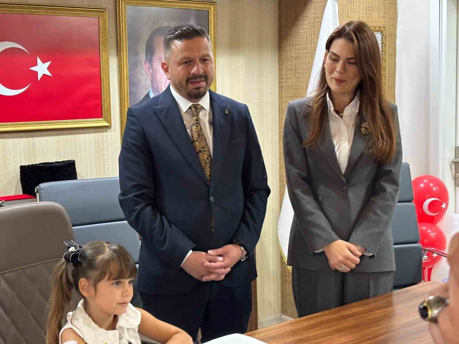 Minik İrem sınıf başkanlığını kaybetti
