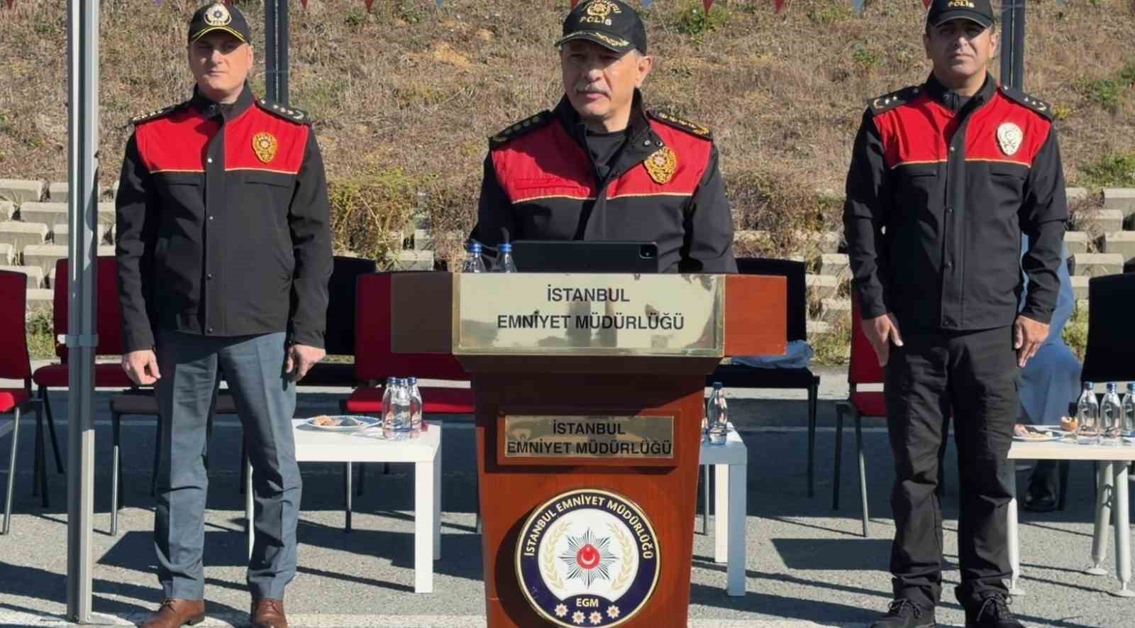 Motosikletli polis timlerinin eğitiminde son dersi İstanbul İl Emniyet Müdürü Selami Yıldız verdi
