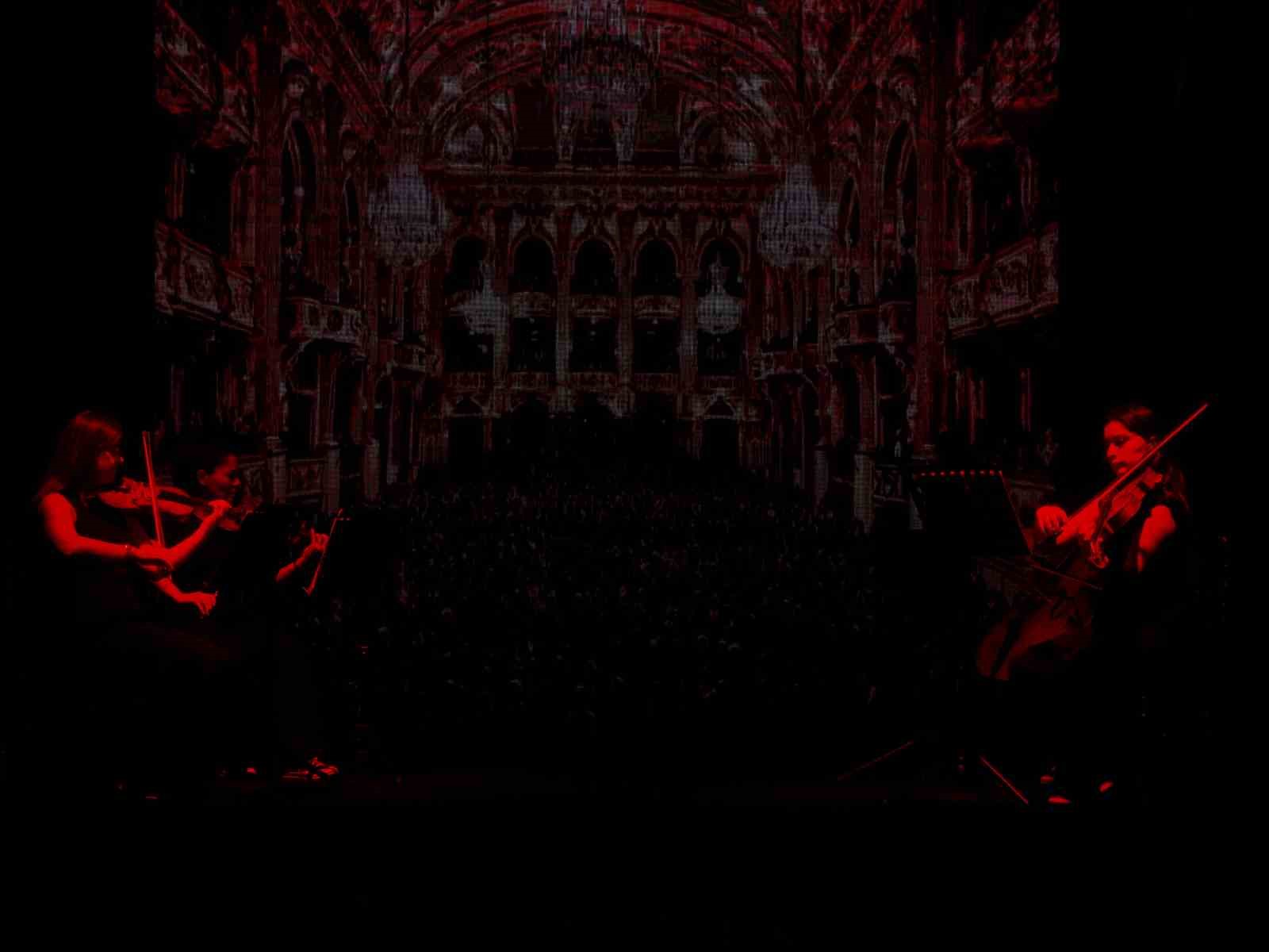 Mozart yüzyıllar sonra hologram teknolojisiyle Beyoğlu’nda sahneye çıkıyor
