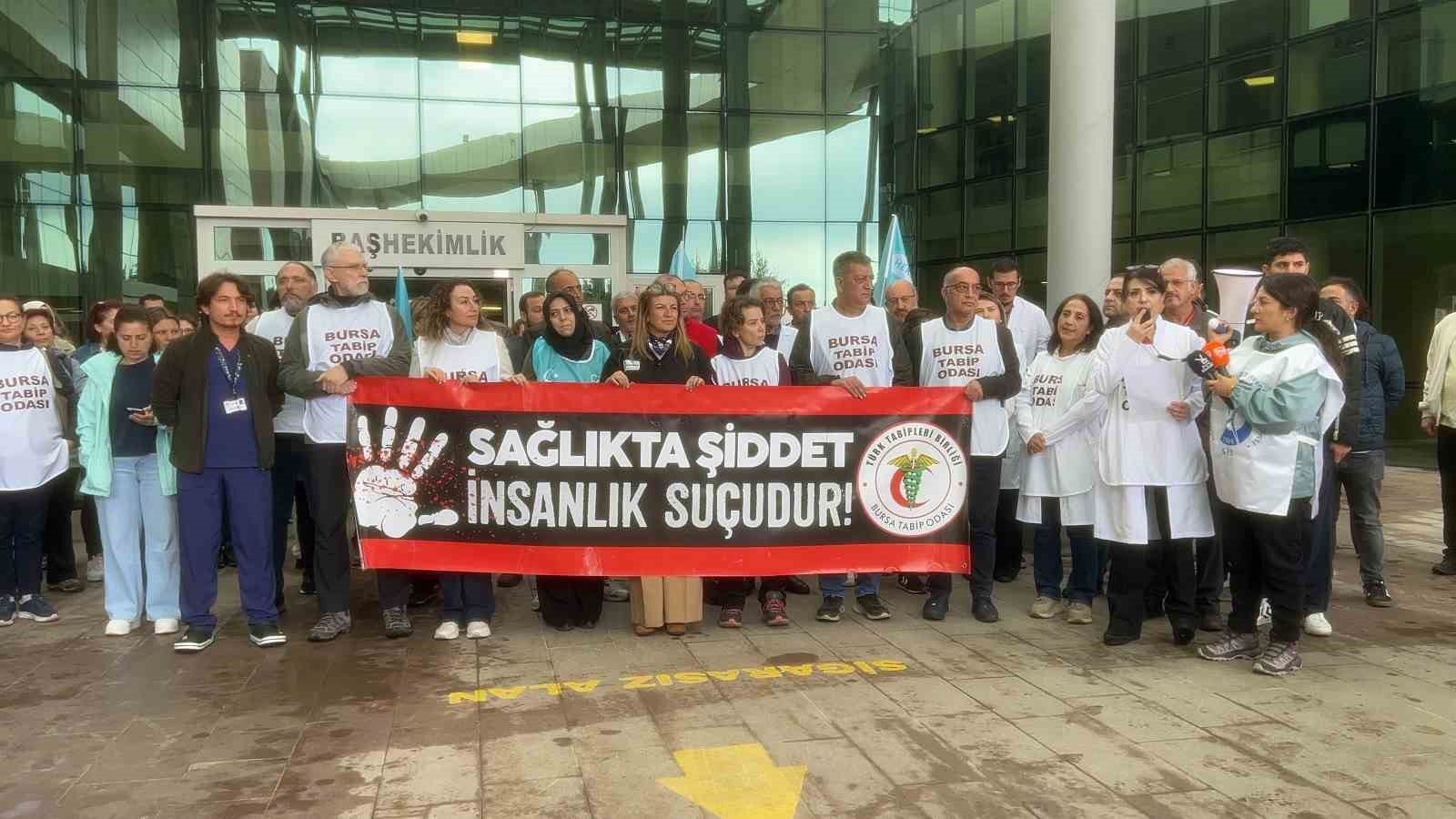 Mudanya’da sağlık çalışanına yönelik şiddete tepki
