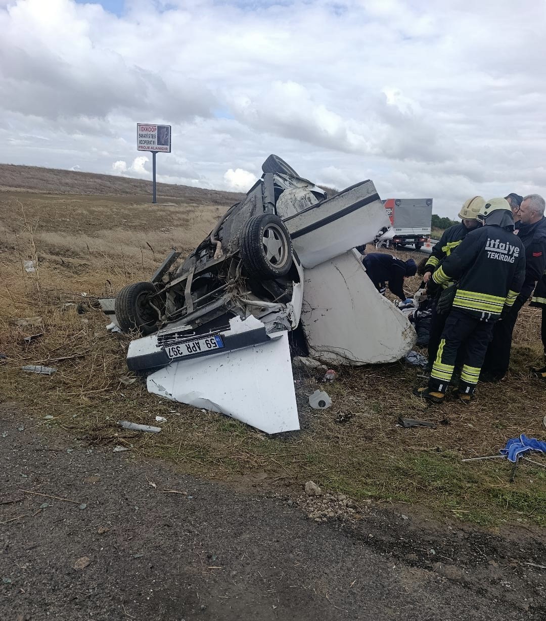 Muratlı - Tekirdağ yolunda feci kaza: 1 ölü, 3 yaralı
