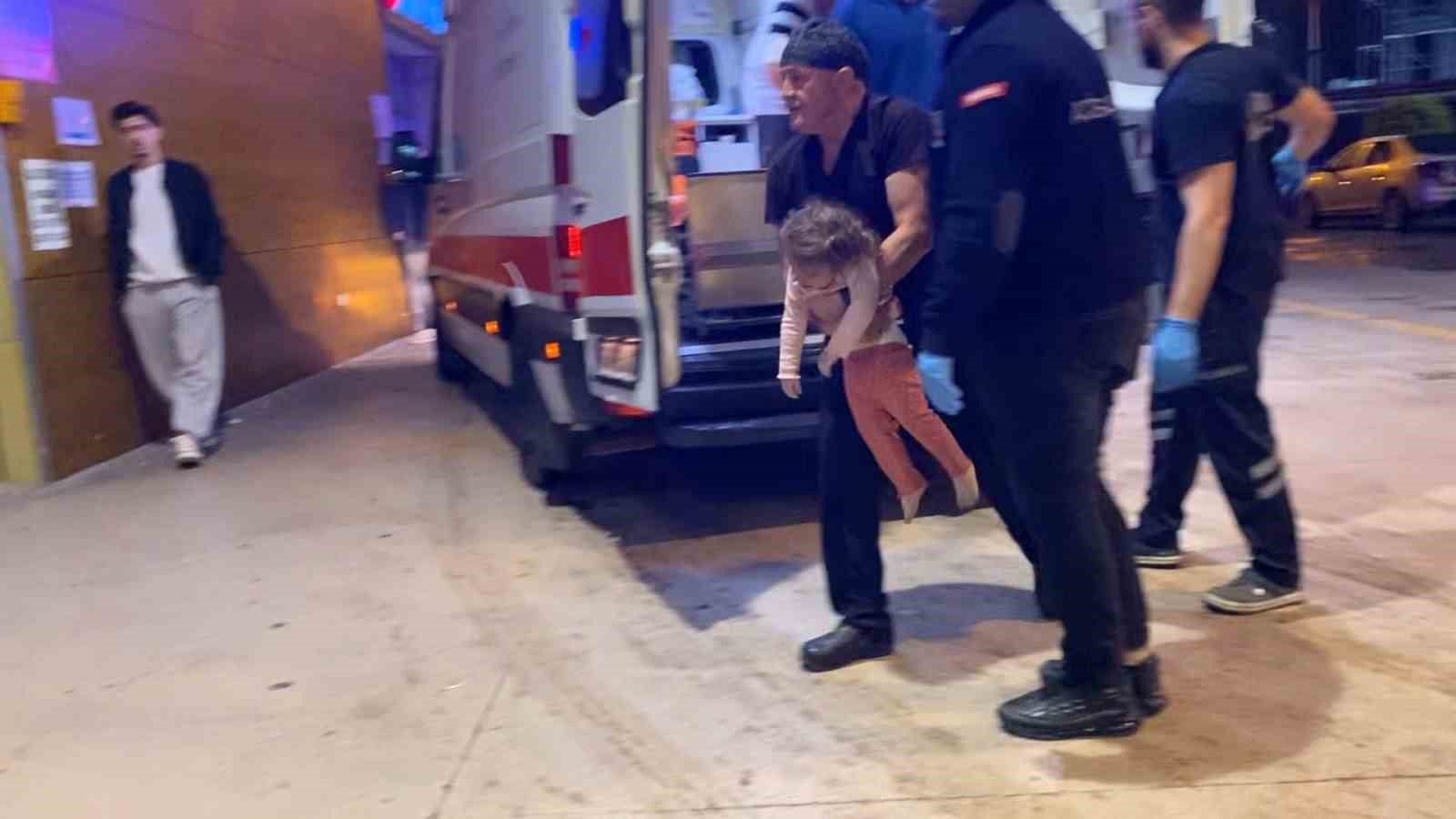 Nefes borusuna misket kaçan çocuk doktorların müdahalesiyle kurtarıldı
