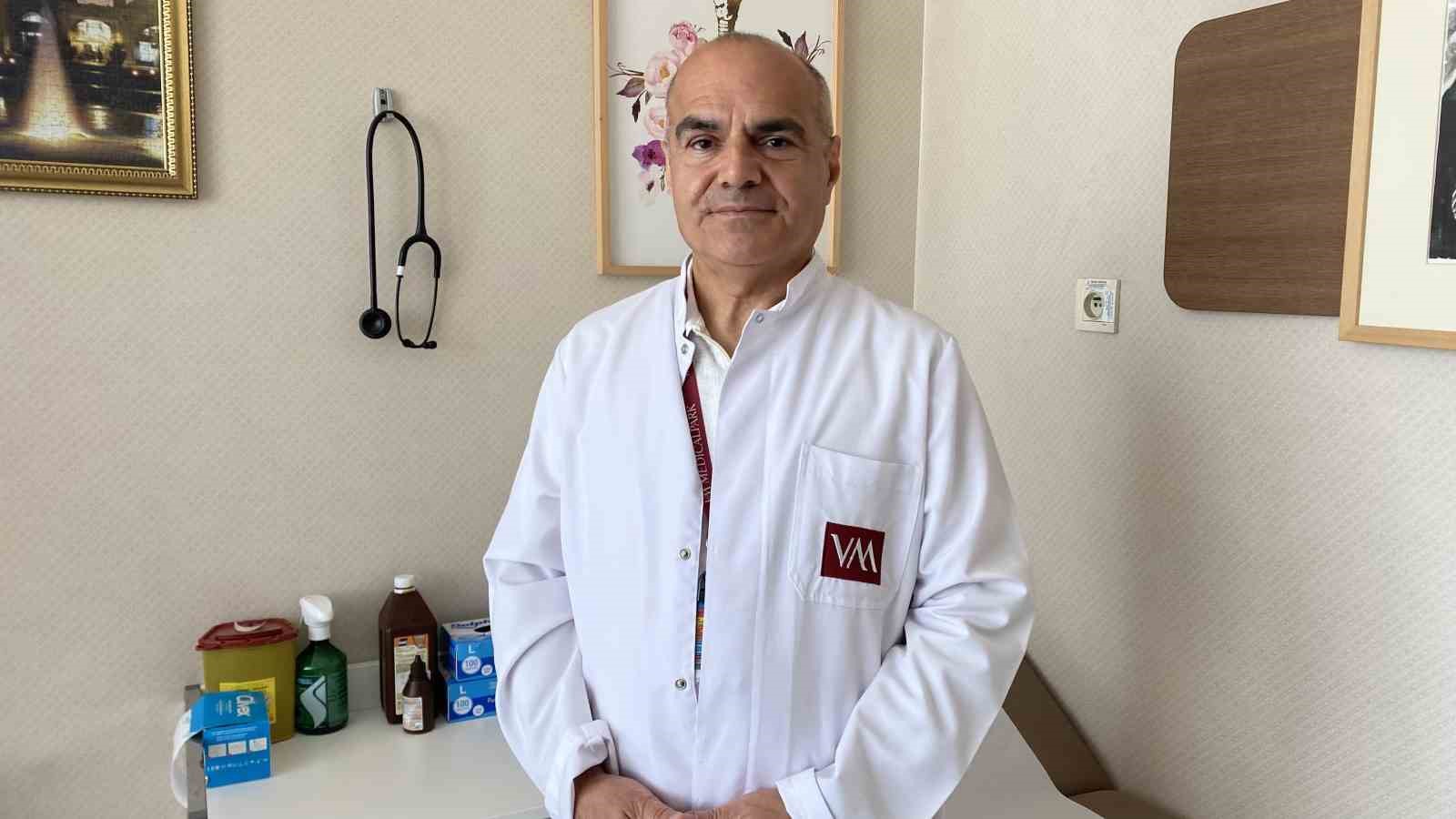Nefesini kesen tümörden akciğeri alınmadan kurtuldu
