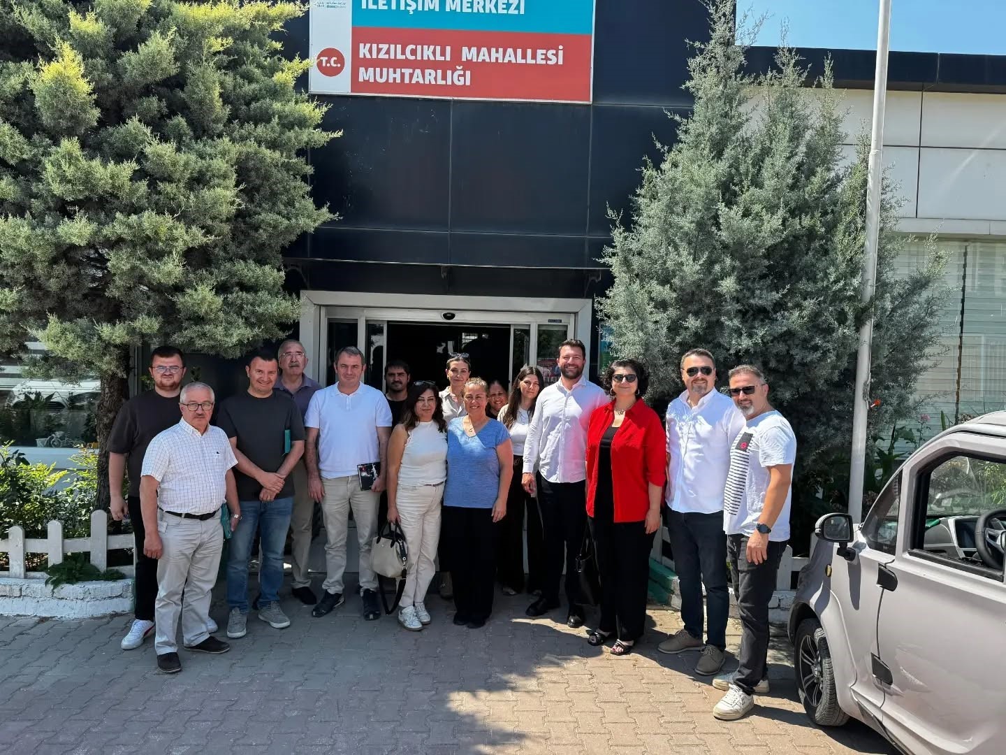 Nilüfer Belediyesi mahallelerde saha ziyaretlerine başladı
