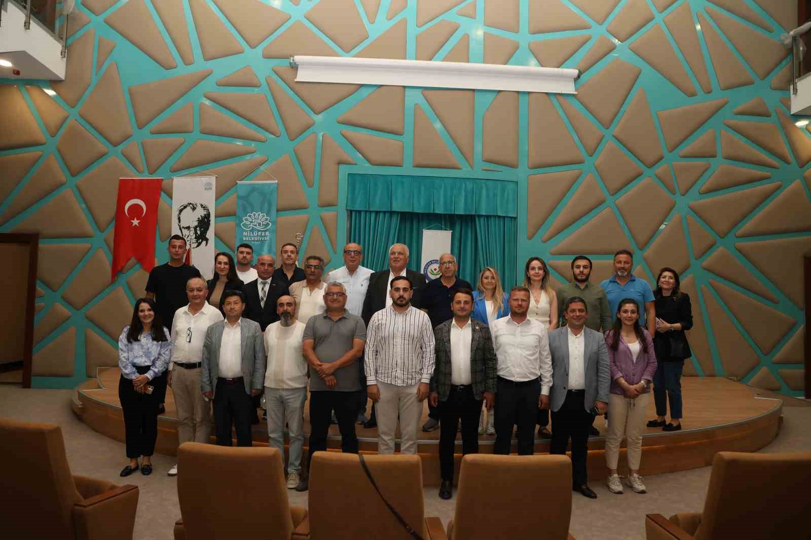 Nilüfer Belediyespor’da Muharrem Or güven tazeledi
