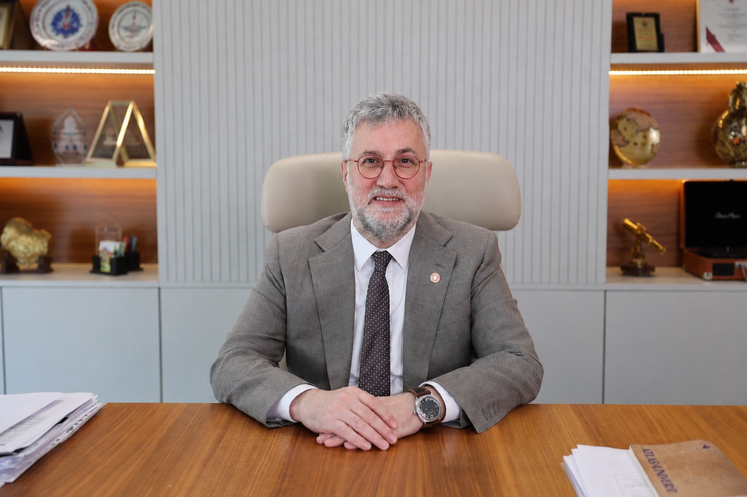 Prof. Dr. Ersoy Kocabıçak: "Beyin sağlığını korumak, hastalıkları tedavi etmek kadar önemli"

