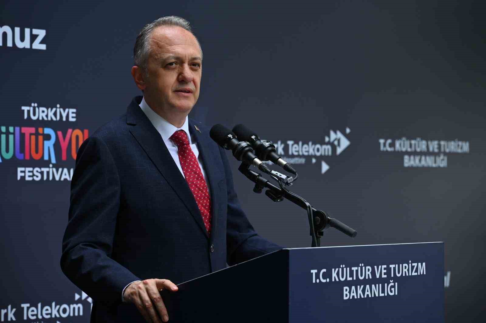 Sakarya’da kültür şöleni başladı: 10 farklı noktada 186 etkinlik
