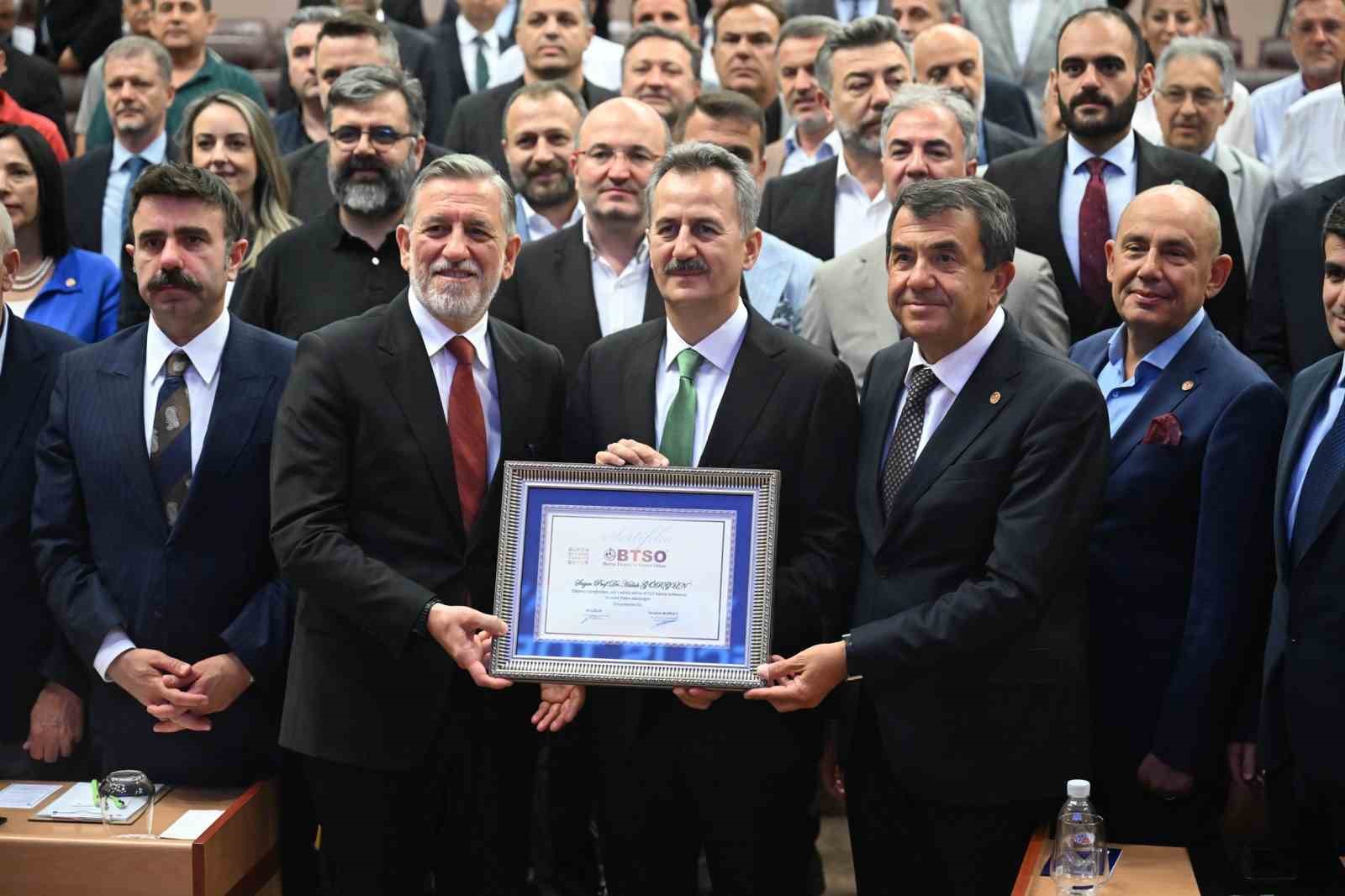 Savunma Sanayii Başkanı Prof. Dr. Görgün Bursa iş dünyasıyla buluştu
