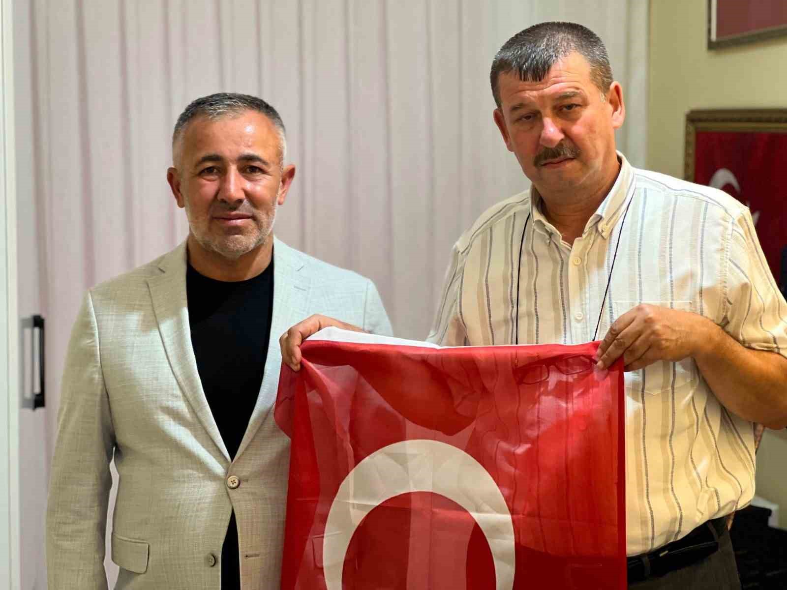 Şehit Astsubay İlhan Ongan’ın ailesine anlamlı ziyaret
