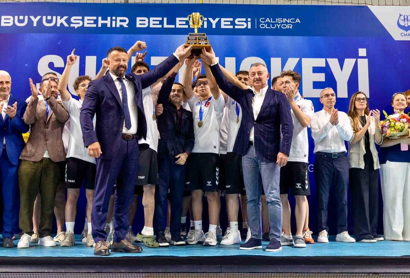 Sualtı Hokeyi Dünya Şampiyonası Kocaeli’de tamamlandı
