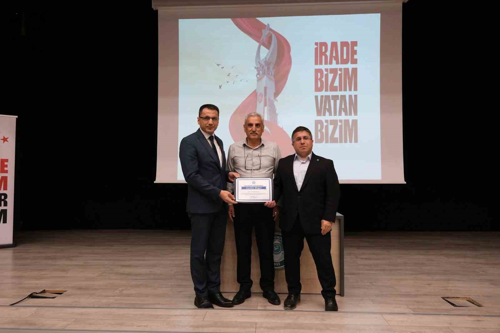 Tarihi açıdan 15 Temmuz’un önemi BAÜN’de konuşuldu
