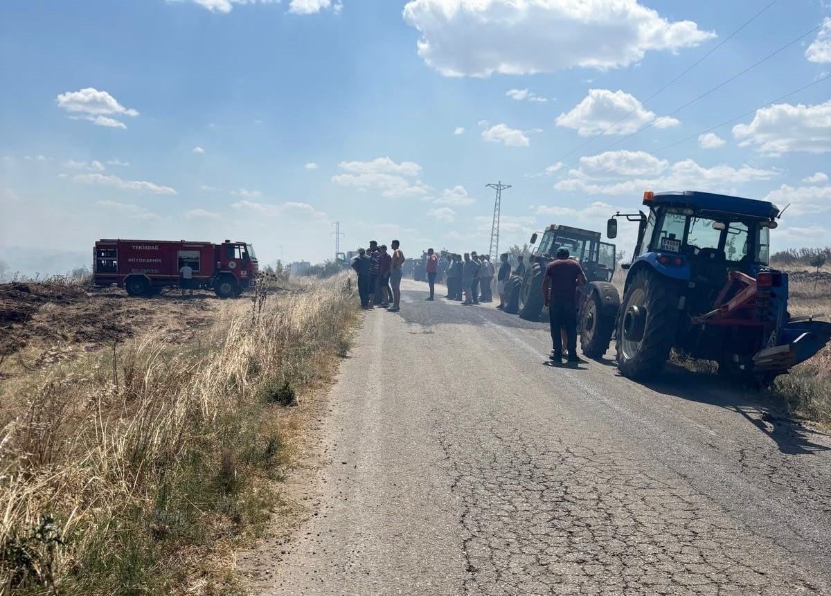 Tekirdağ’da anız yangınında 150 dönüm alan zarar gördü
