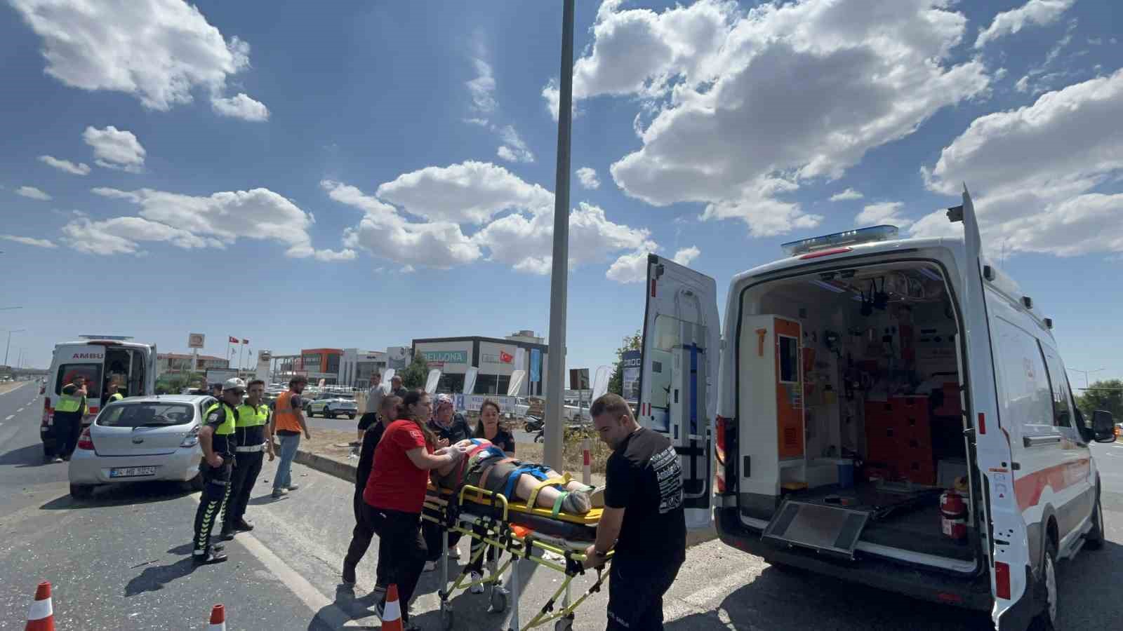Tekirdağ’da hatalı dönüş kazaya neden oldu: 4 yaralı
