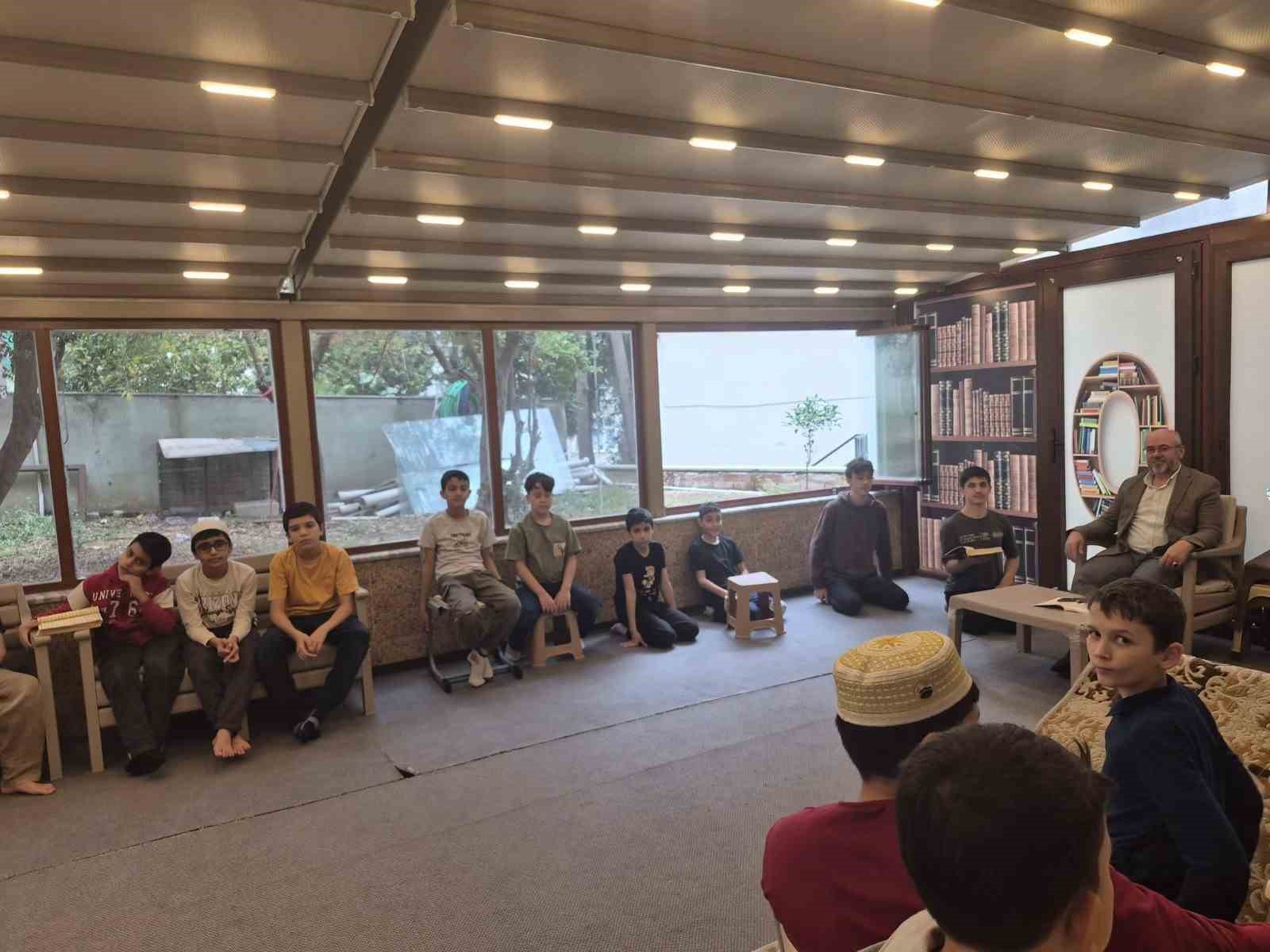 Tekke Kur’an Kursunda öğretici ve öğrencilerle değerlendirme programı
