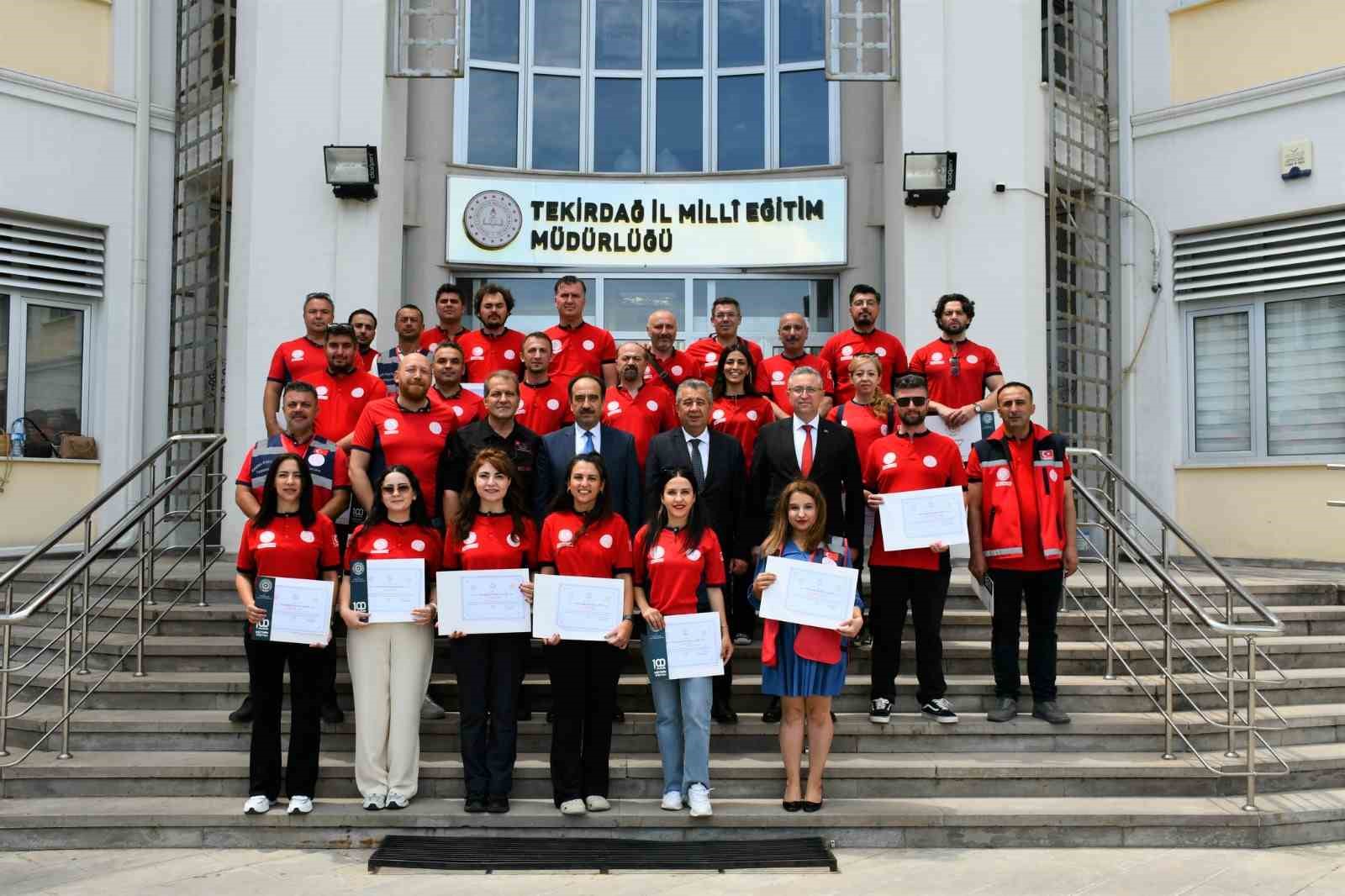 Trakya’nın ilk barınma akreditasyonlu ekibi Tekirdağ’da kuruldu
