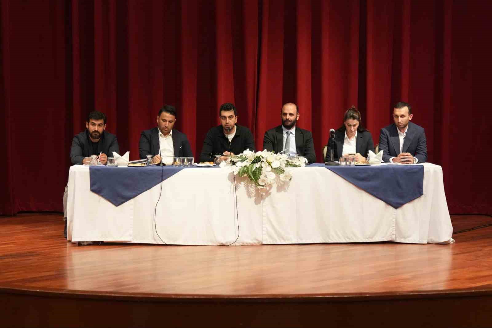 Tuzla’da Penguen Sitesi mağduriyetini Tuzla Belediyesi çözecek
