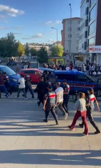Yasa dışı bahis operasyonunda 12 şüpheli tutuklandı
