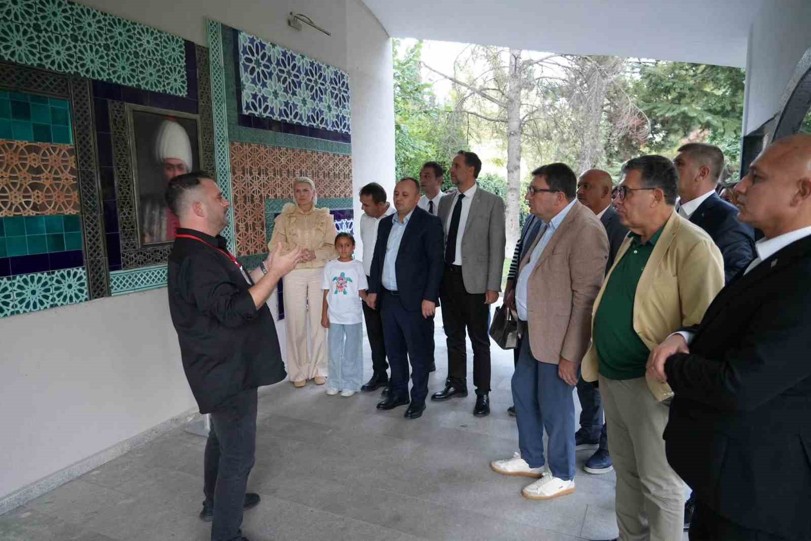Yeni Partili milletvekilleri ve belediye başkanları ilk kez Bilecik’te bir araya geldi
