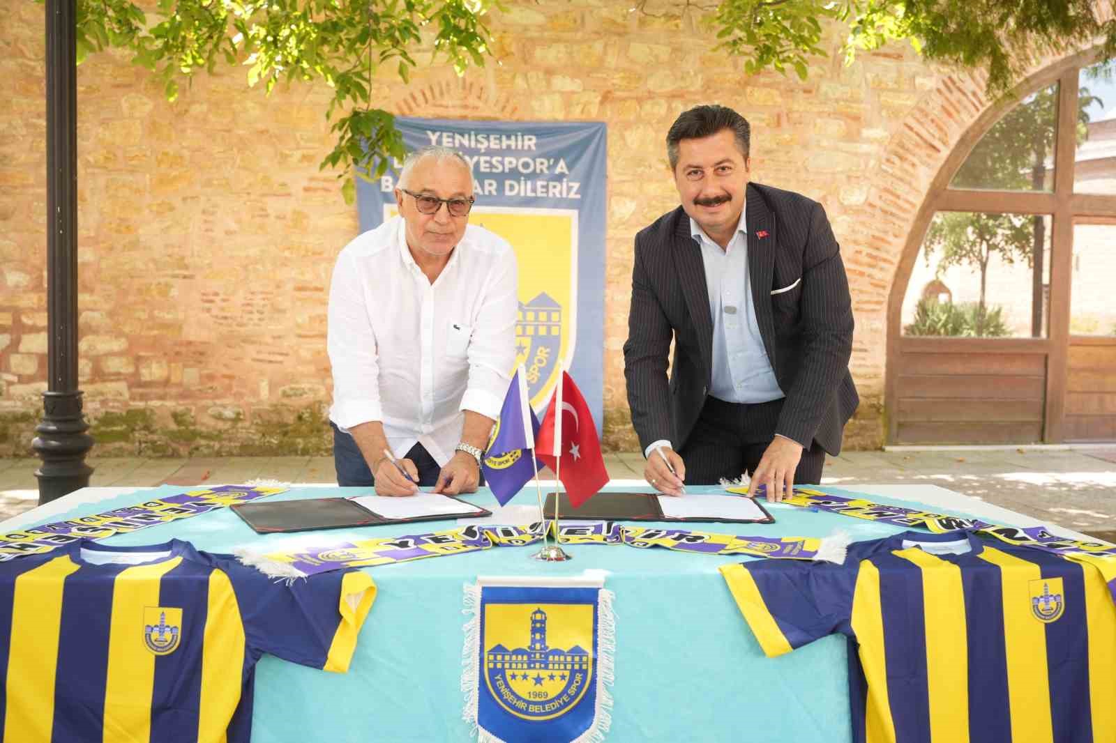 Yenişehir Belediyespor, Teknik Direktör Sait Ulvi Özdemir ile anlaştı
