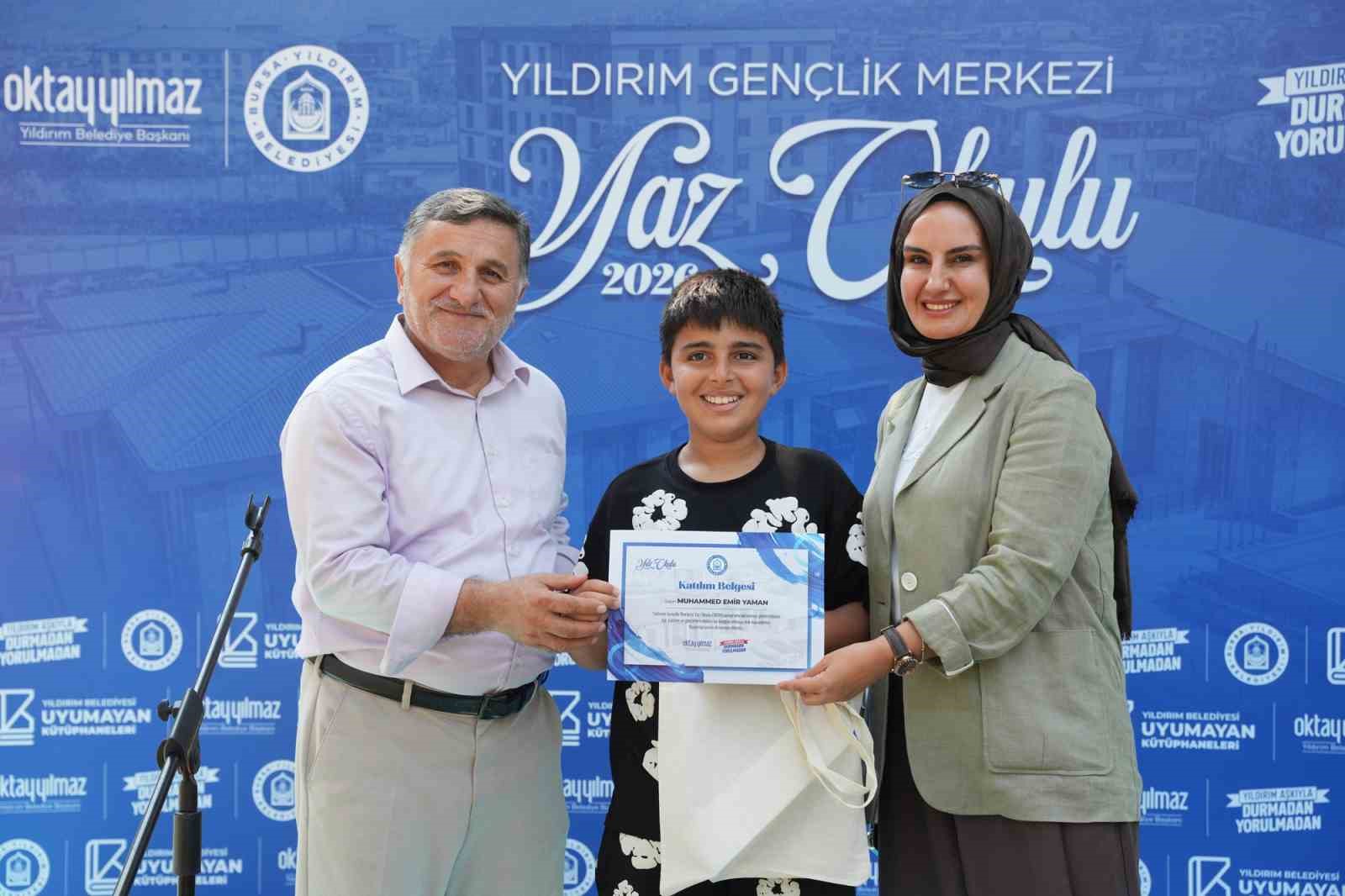 Yıldırım Gençlik Merkezi Yaz Okulu’nda mezuniyet coşkusu
