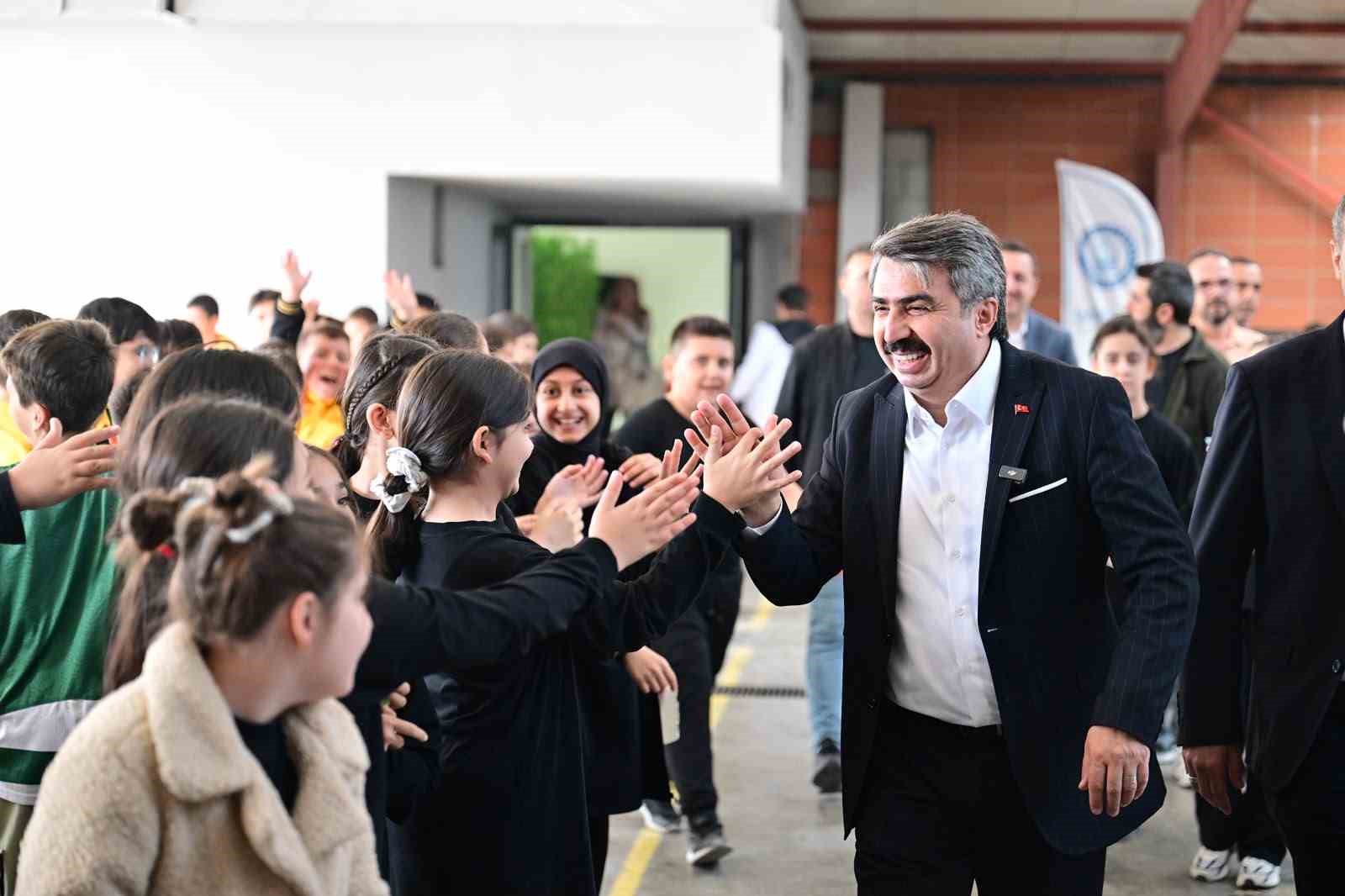 Yıldırım’dan eğitime destek
